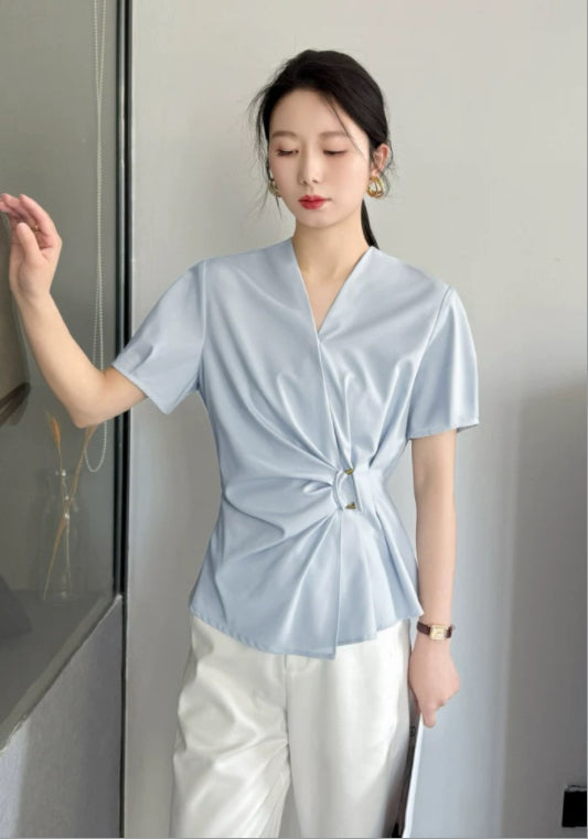 V넥 허리 조절 셔츠