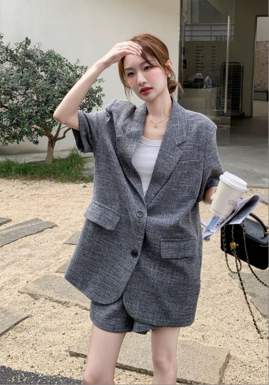 고급 그레이 테일러드 투피스