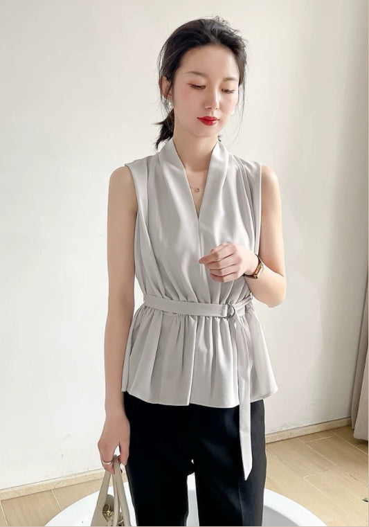 민소매 V넥 허리 조절 탑
