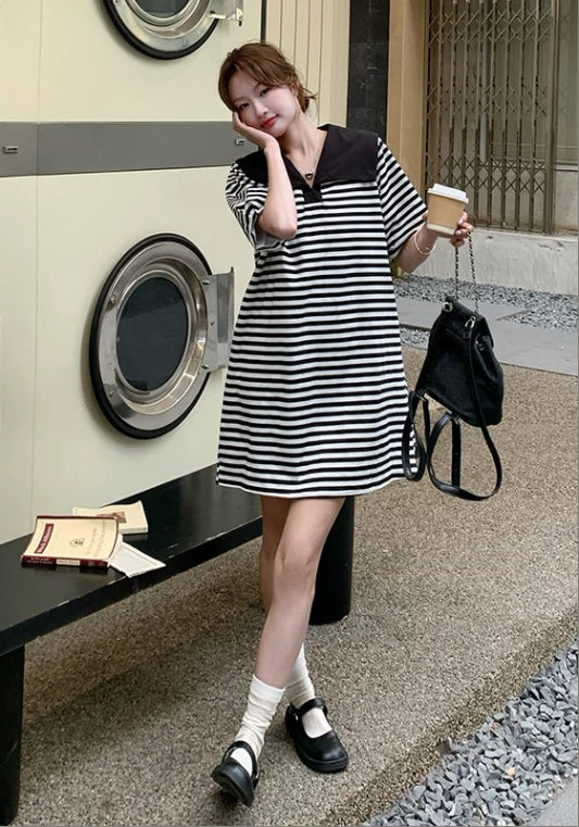 세일러카라 스트라이프 스커트