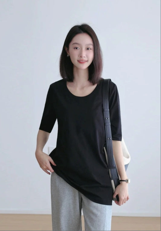 라운드넥 반팔 티셔츠