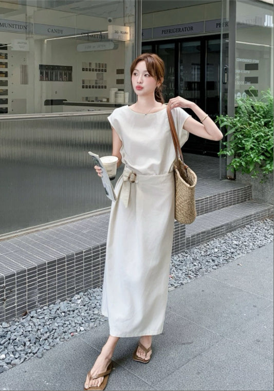화이트 허리 조절 스커트