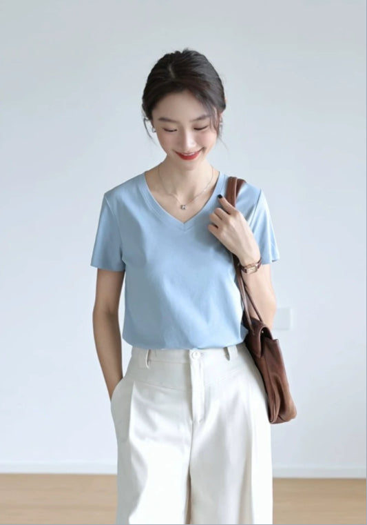 V넥 반팔 티셔츠