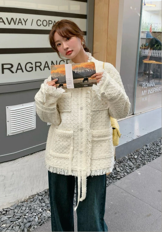 아이보리 트위드 스타일 술 장식 자켓