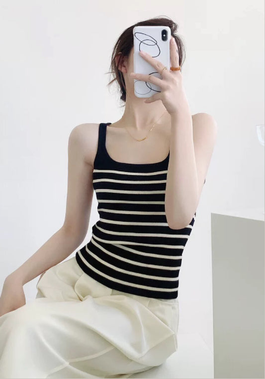 스트라이프 니트 베스트