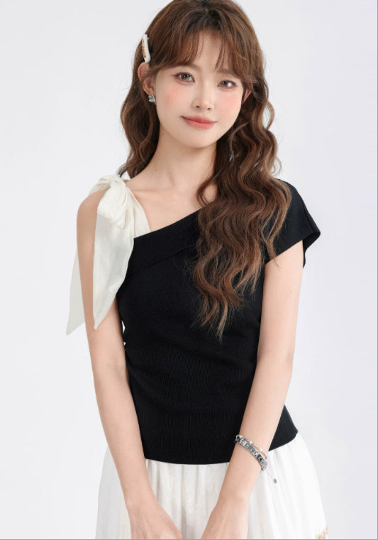 오프숄더 배색 탑