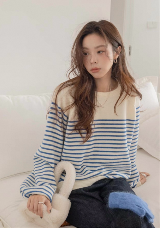 루즈핏 스트라이프 탑