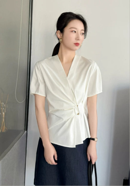 V넥 허리 조절 셔츠