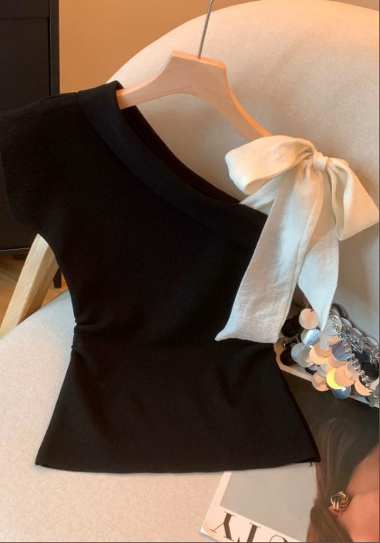 오프숄더 배색 탑