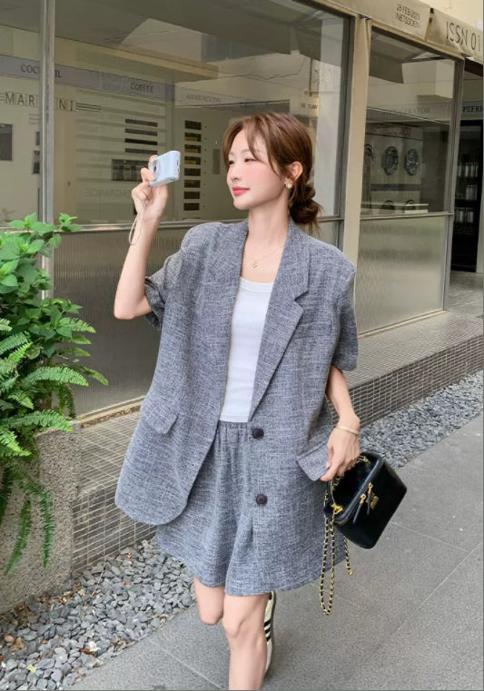 고급 그레이 테일러드 투피스